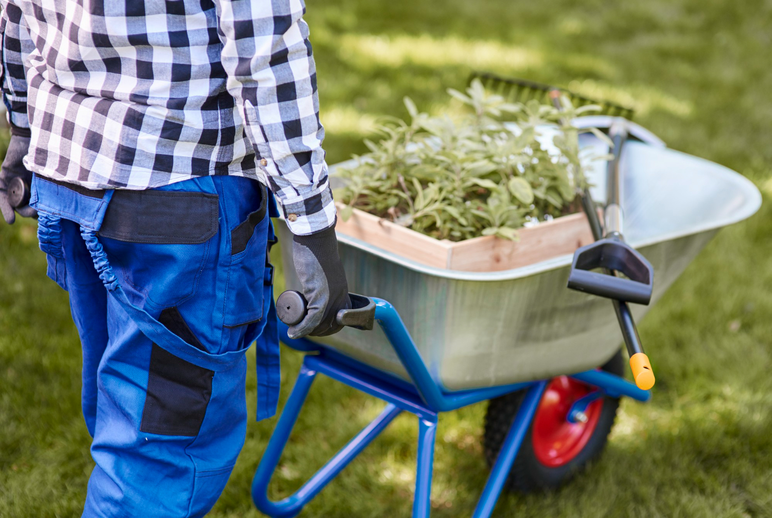 Gartenarbeiten